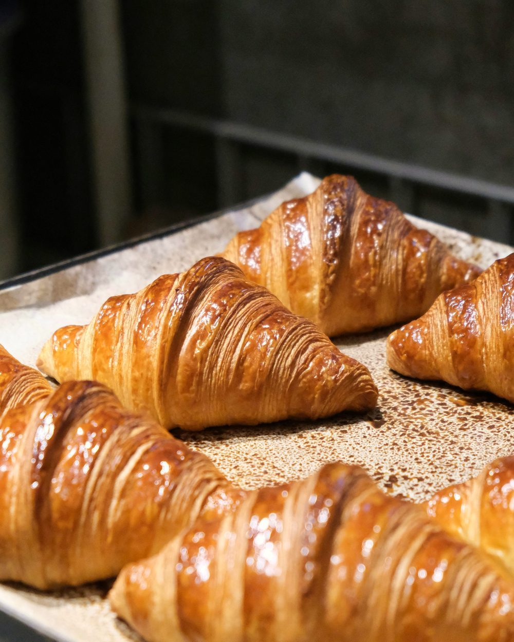 Croissants pur beurre tout juste sortis du four